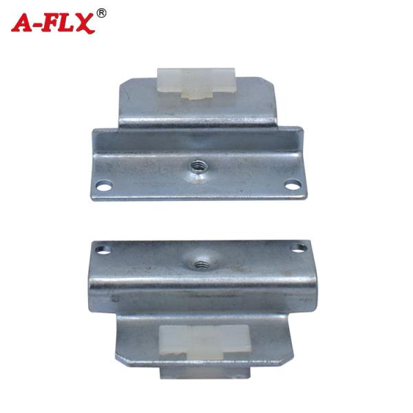 KM674014G01 Elevator Door Slider Shoes